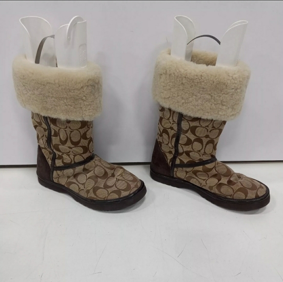 Coach Nikole Designer Signature Women's Winter Boots Size 6B - Picture 3 of 6